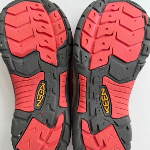 KEEN Newport H2 Sandals Women's Coral Size 5 Water Shoes Hiking Cinch Close - Picture 5 of 8